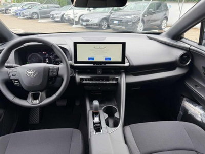 Toyota Toyota C-HR 2.0 phev Trend fwd e-cvt (9)