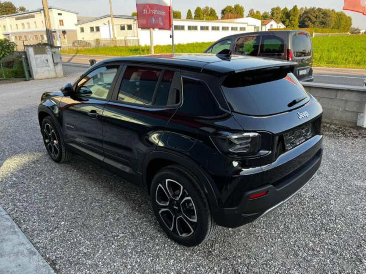 Jeep Avenger 1.2 turbo Summit fwd 100cv (6)