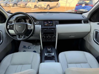 Land Rover Discovery Sport 2.2 TD4 HSE (10)