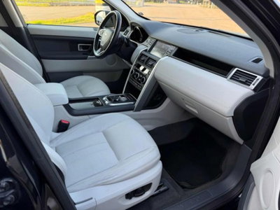 Land Rover Discovery Sport 2.2 TD4 HSE (14)