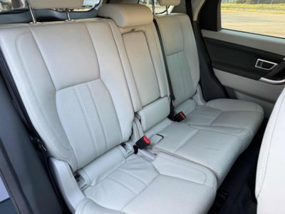 Land Rover Discovery Sport 2.2 TD4 HSE (13)