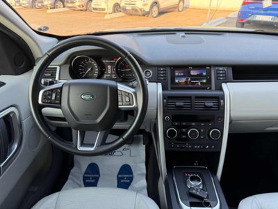 Land Rover Discovery Sport 2.2 TD4 HSE (17)