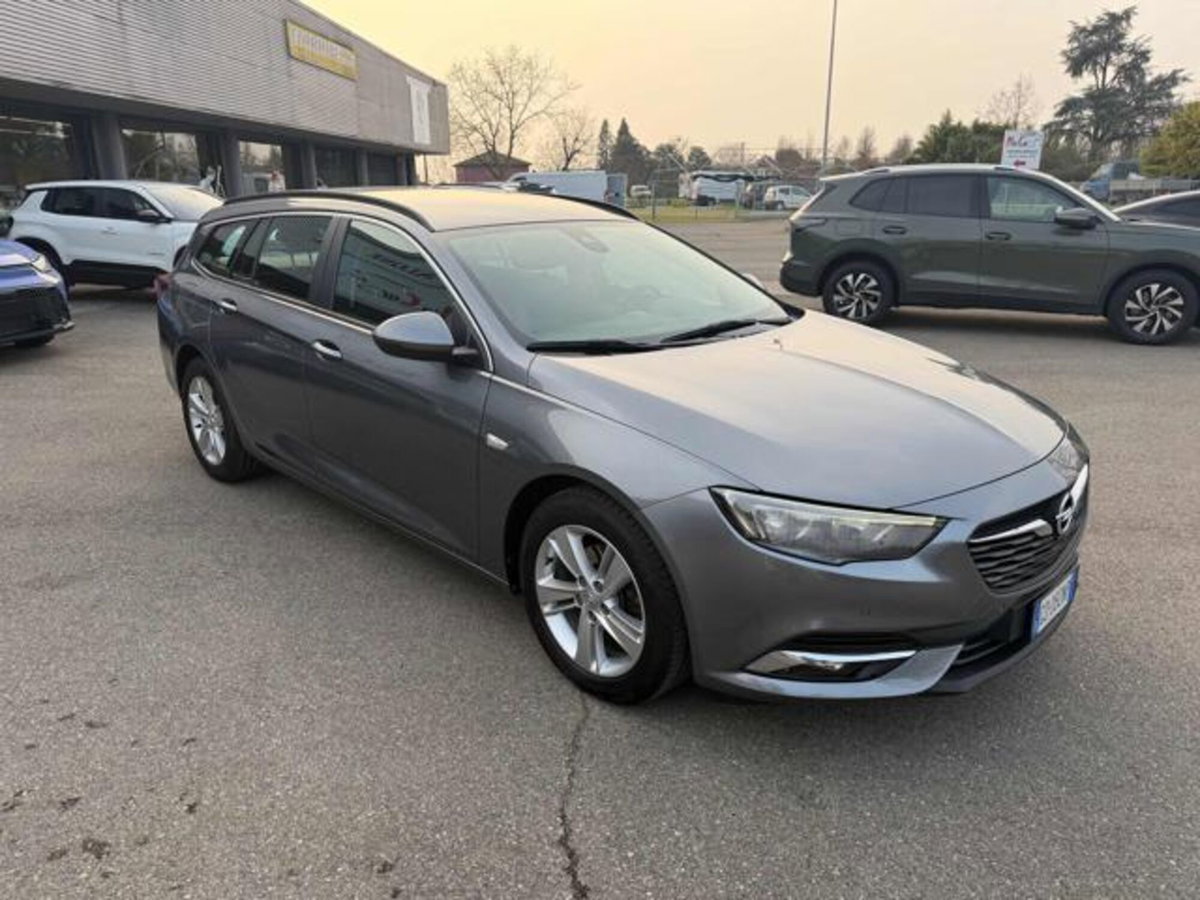 Opel Insignia Station Wagon 1.6 CDTI 136 S&S Sports Business (2)