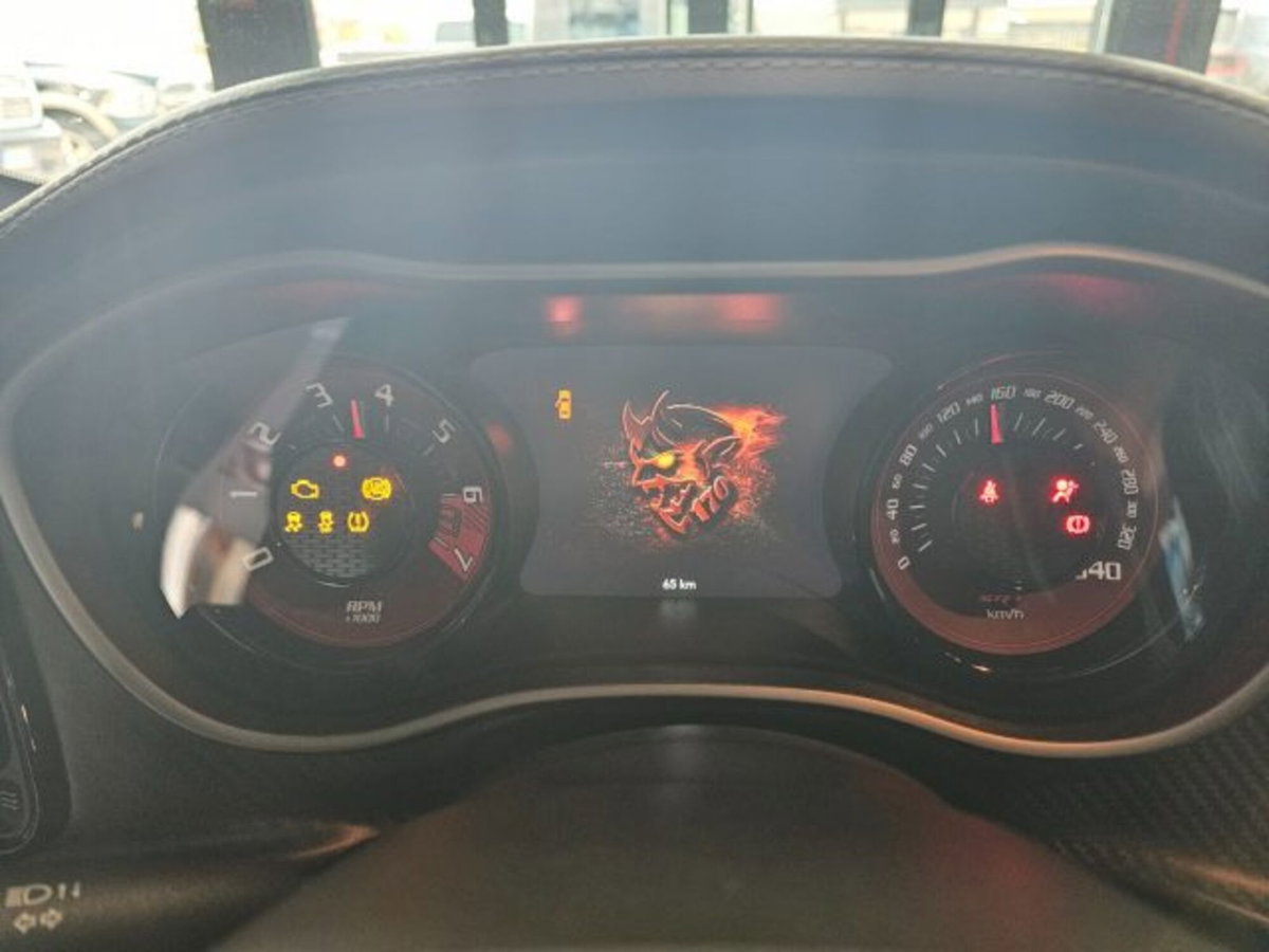 Dodge Challenger 6.2 V8 Redeye Widebody 807cv at8 (16)