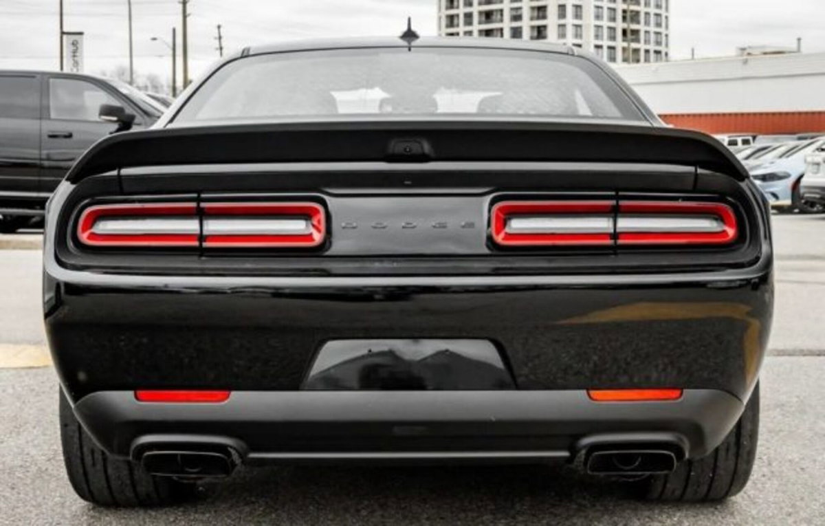 Dodge Challenger 6.2 V8 Redeye Widebody 807cv at8 (6)