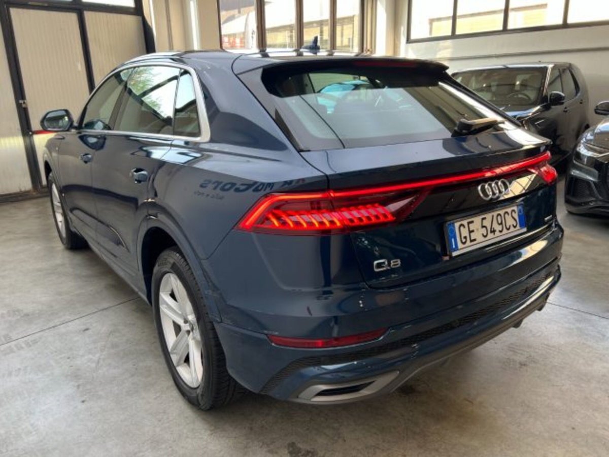 Audi Q8 Q8 45 TDI quattro tiptronic Sport (3)
