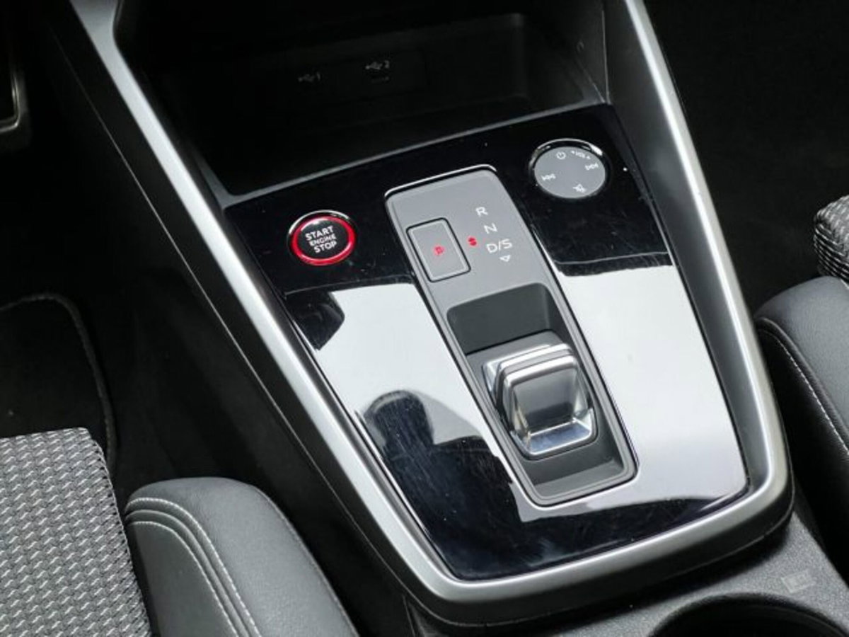 Audi S3 Sportback TFSI 310 CV quattro S tronic sport attitude (11)