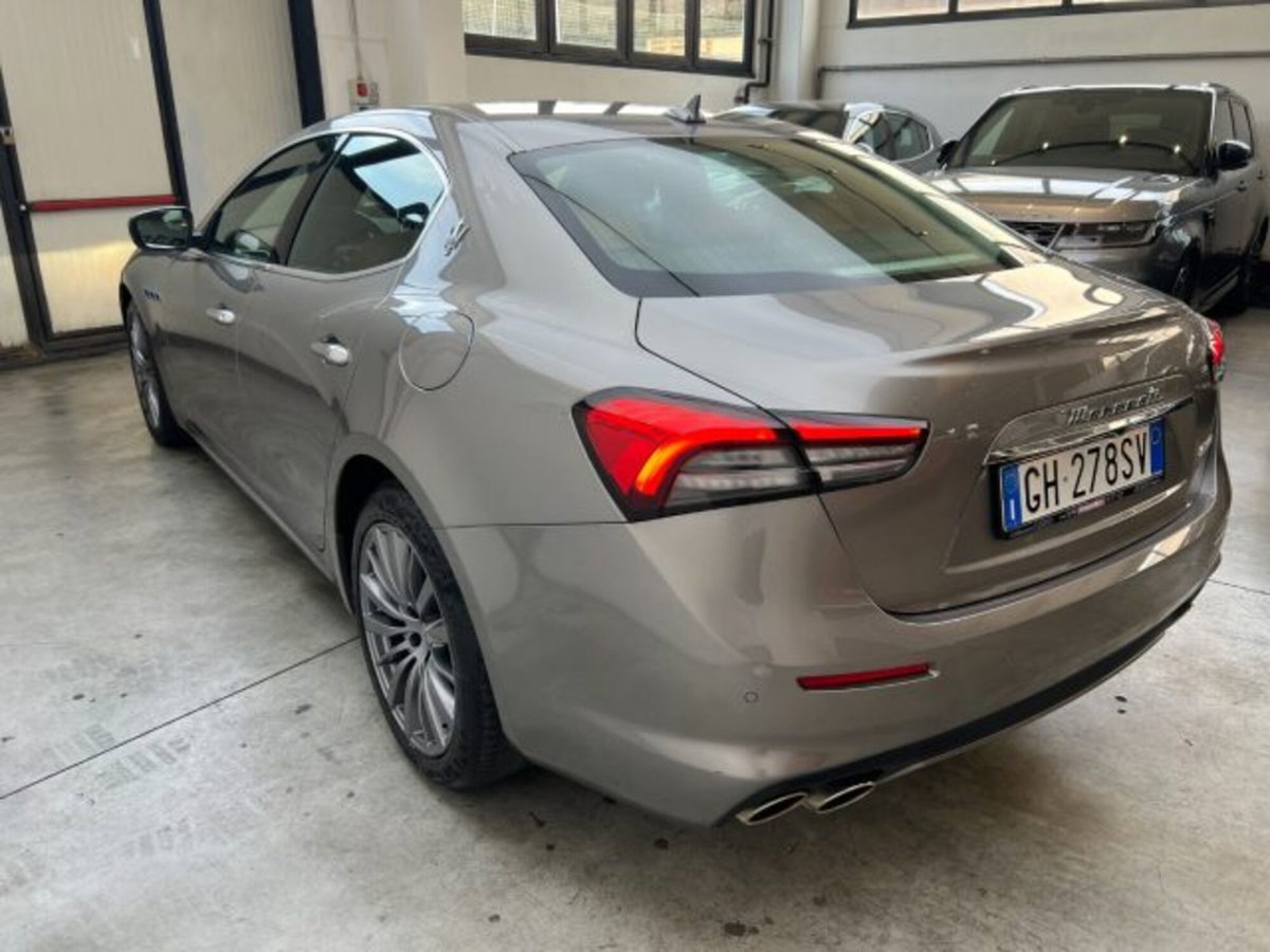 Maserati Ghibli Ghibli L4 330 CV MHEV Gransport (3)