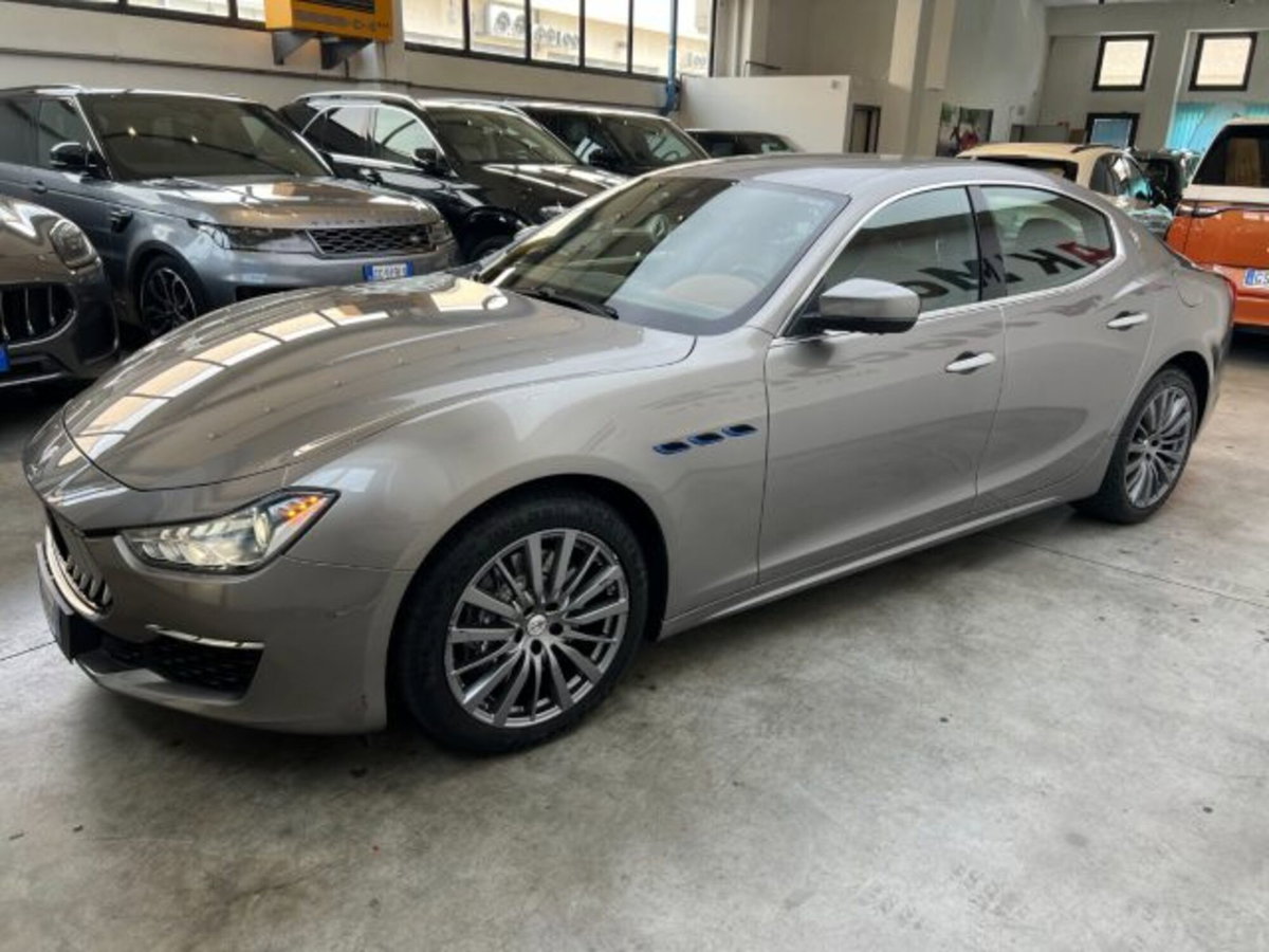 Maserati Ghibli Ghibli L4 330 CV MHEV Gransport (7)