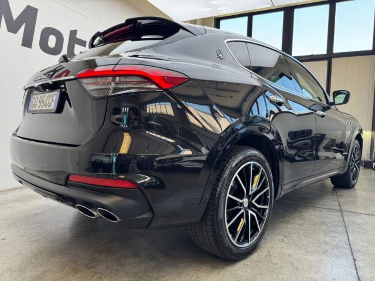 Maserati Levante Levante V6 AWD Gransport (10)