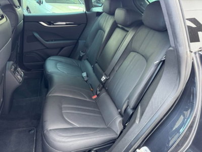 Maserati Levante Levante V6 AWD Gransport (12)