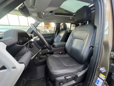 Land Rover Defender 110 3.0D I6 200 CV AWD Auto X-Dynamic S (12)