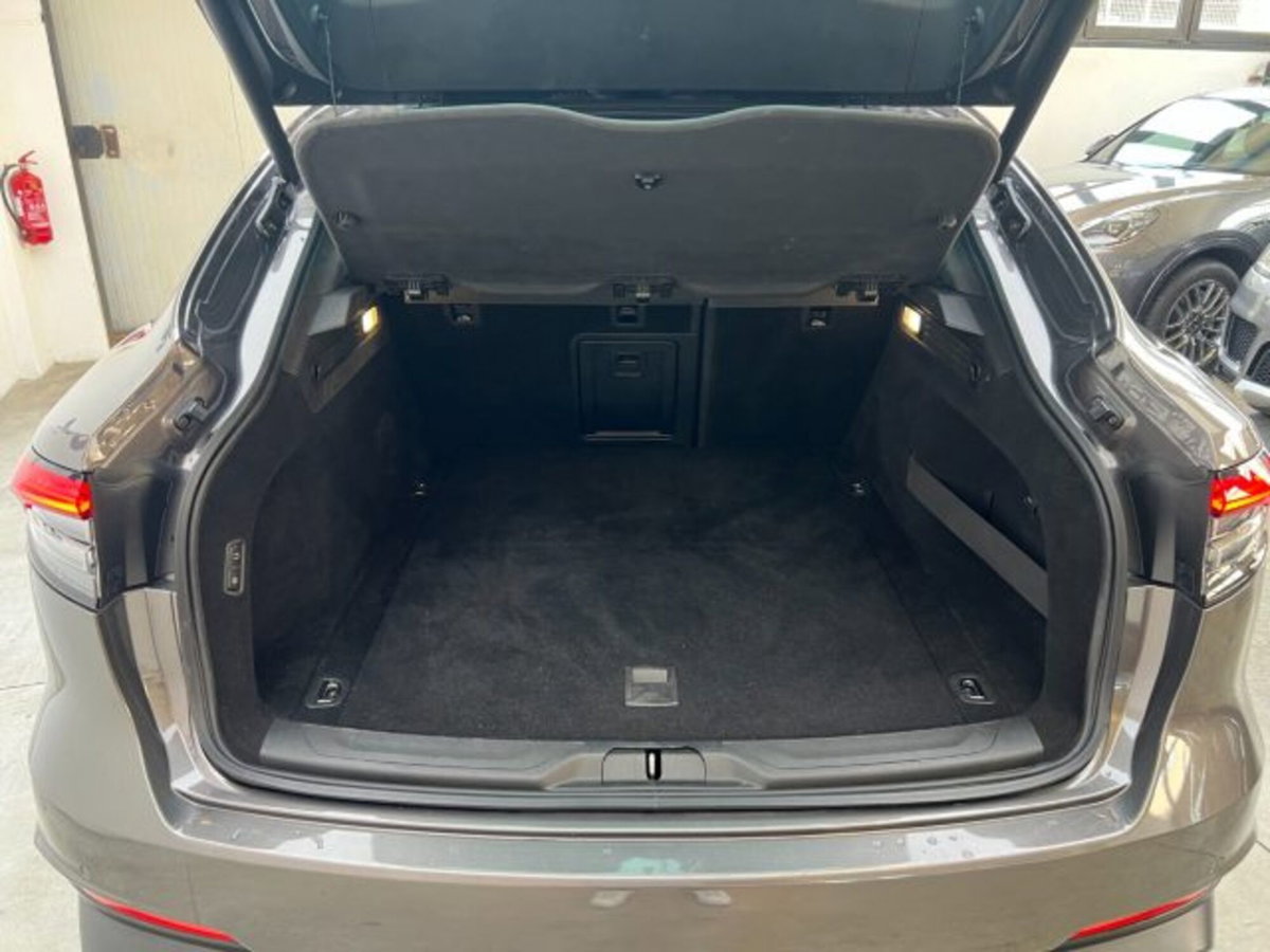 Maserati Levante Levante MHEV 330 CV AWD GT (19)