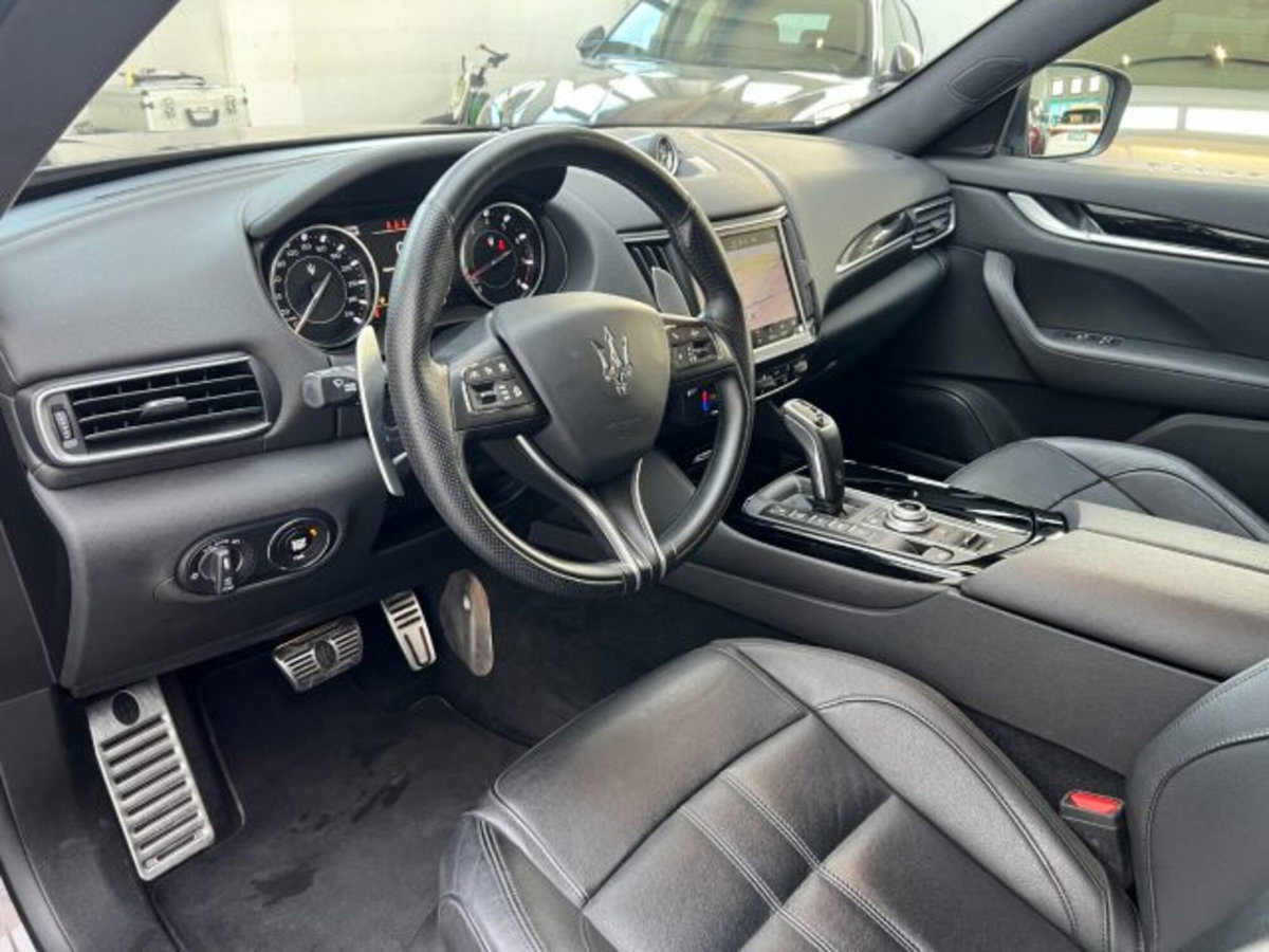 Maserati Levante Levante MHEV 330 CV AWD GT (4)