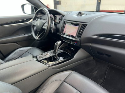 Maserati Levante Levante MHEV 330 CV AWD GT (6)