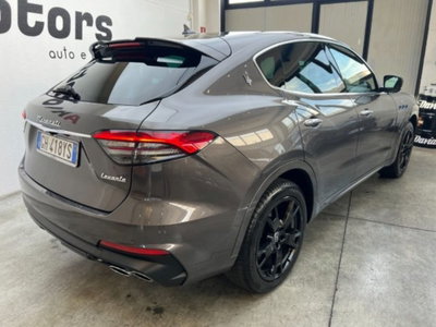 Maserati Levante Levante MHEV 330 CV AWD GT (7)