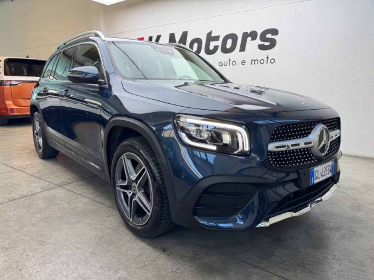 Mercedes-Benz GLB 200 d Automatic 4Matic Premium (16)