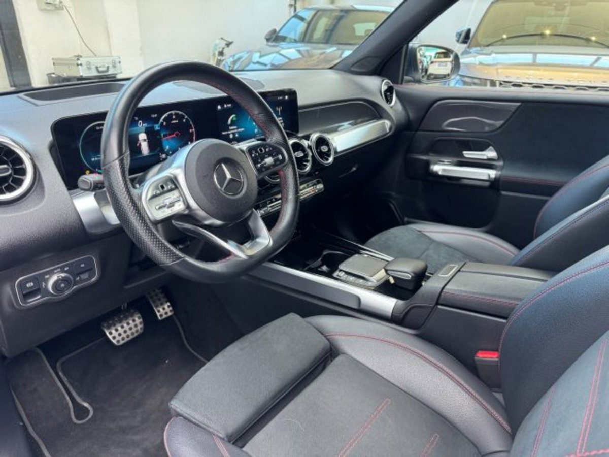 Mercedes-Benz GLB 200 d Automatic 4Matic Premium (4)