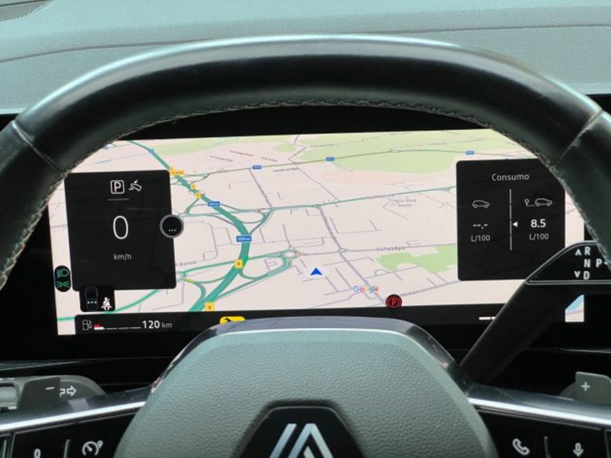 Renault Austral 1.3 mild hybrid Esprit Alpine 160cv auto (11)