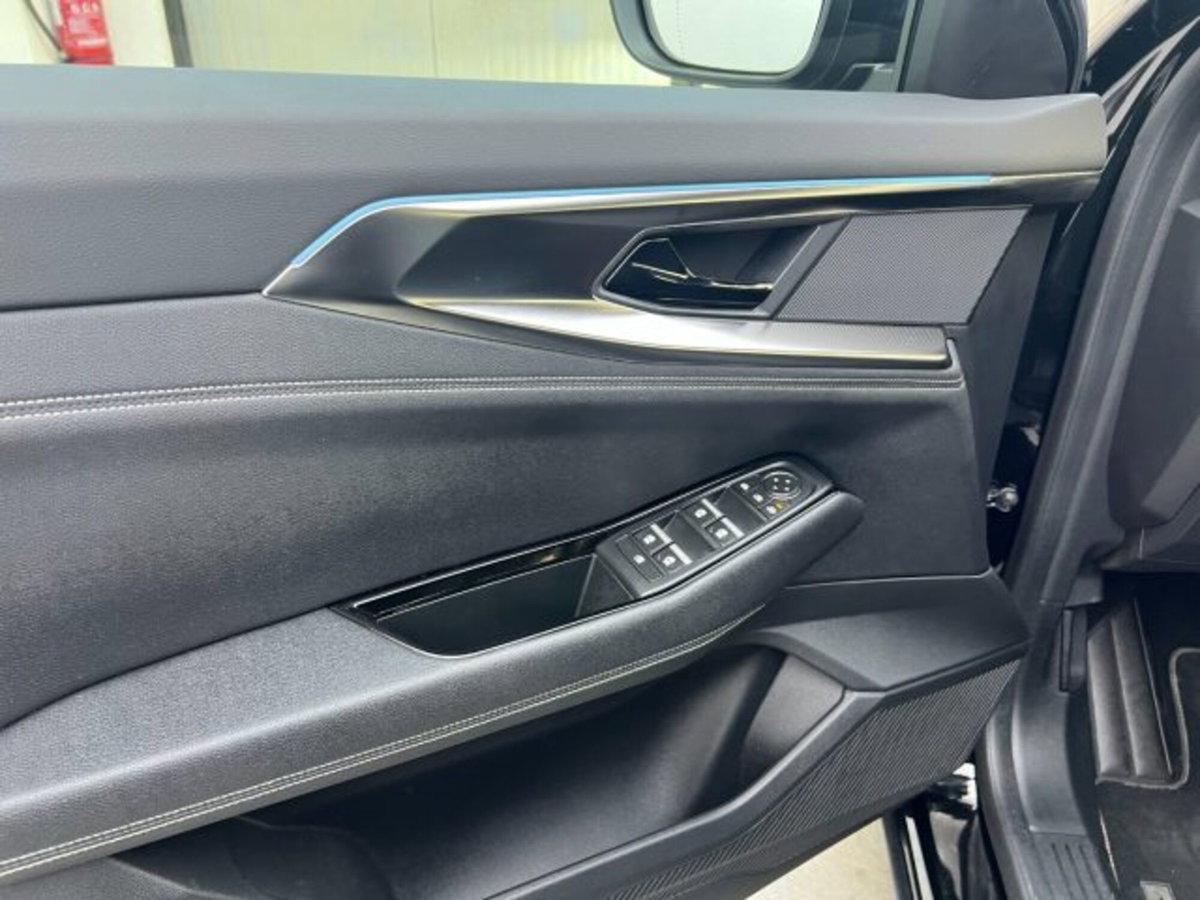 Renault Austral 1.3 mild hybrid Techno 160cv auto (19)