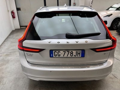 Volvo V90 B4 (d) Geartronic Momentum (17)