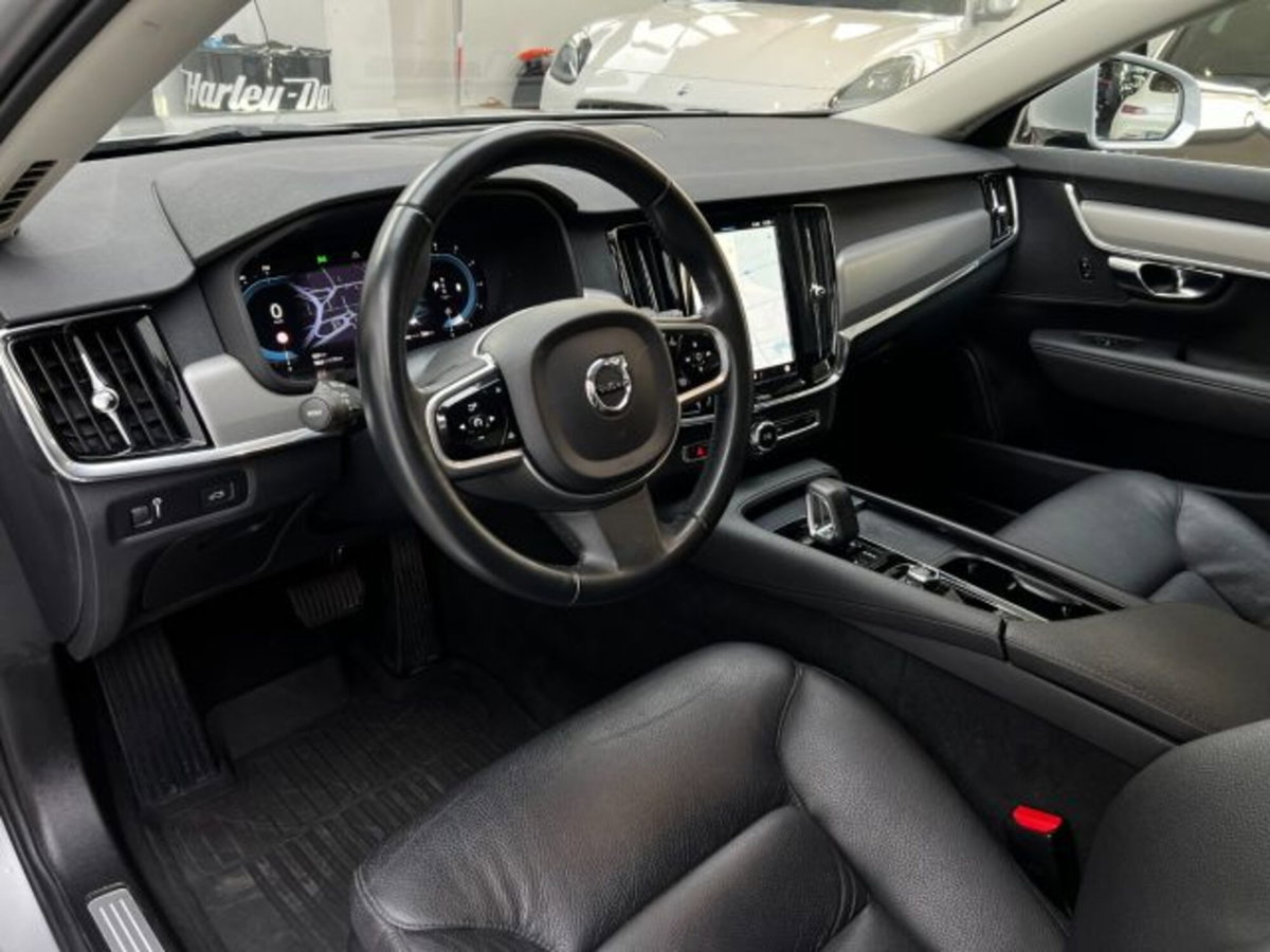 Volvo V90 B4 (d) Geartronic Momentum (4)