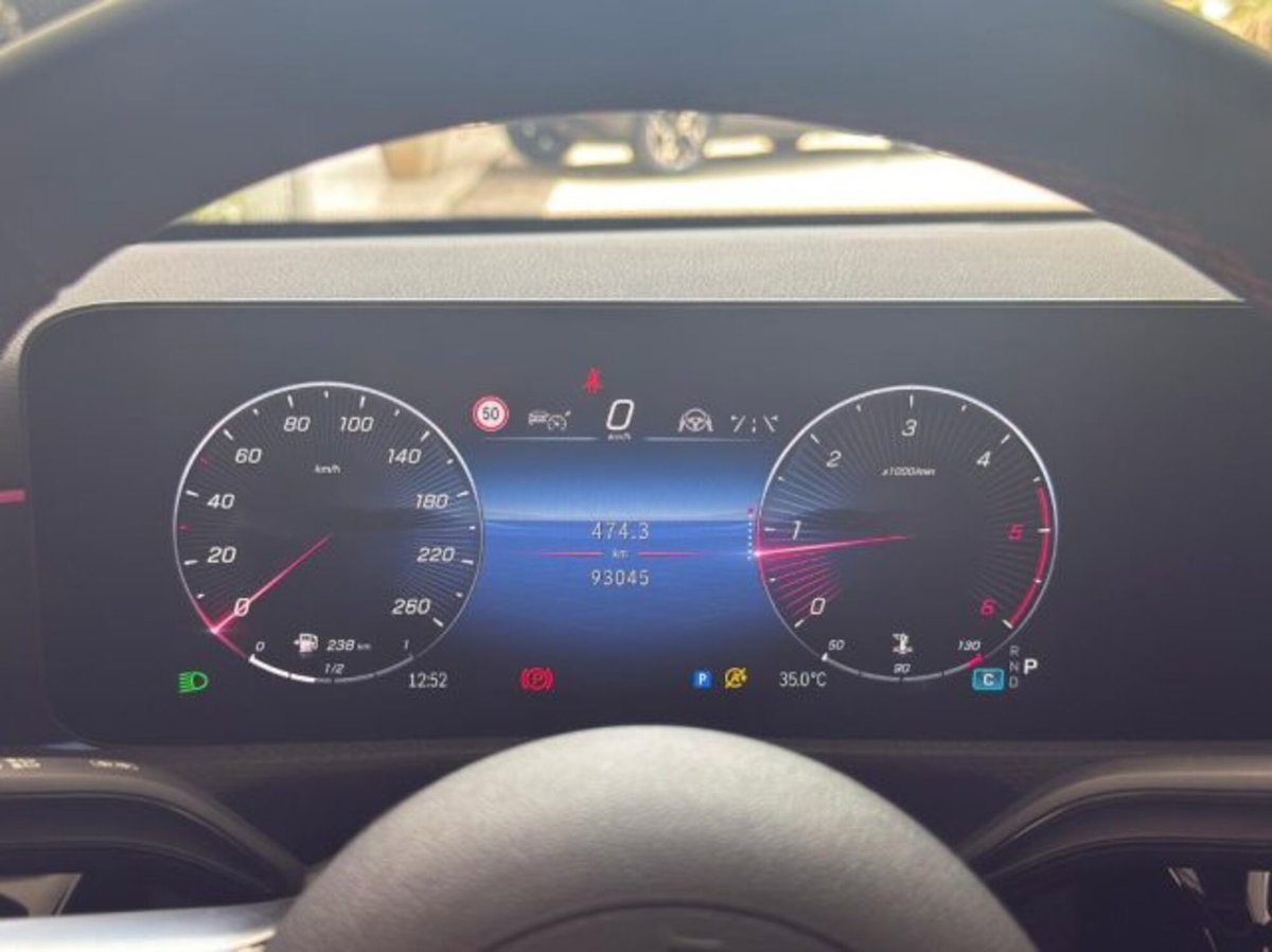 Mercedes-Benz Classe A 180 d AMG Line Premium Plus auto (20)