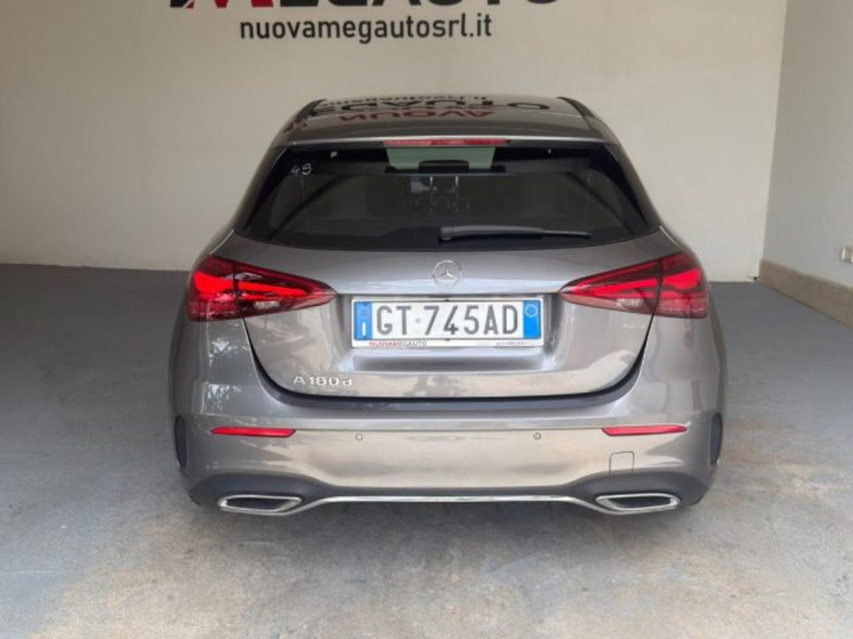 Mercedes-Benz Classe A 180 d AMG Line Premium Plus auto (5)