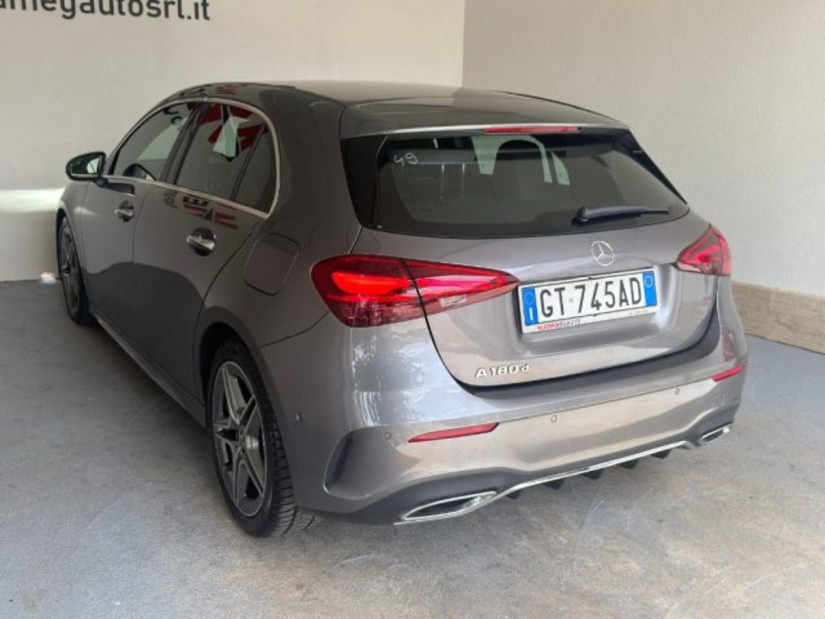 Mercedes-Benz Classe A 180 d AMG Line Premium Plus auto (7)