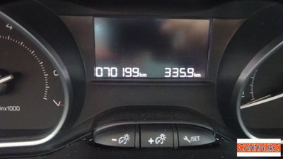 Peugeot 208 VTi 82 CV 5 porte Allure (14)