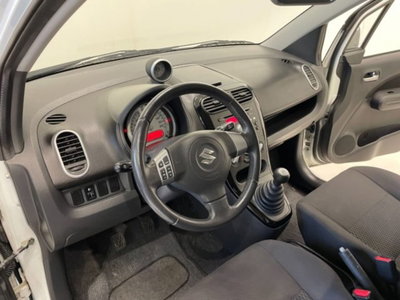 Suzuki Splash 1.0 VVT L (15)