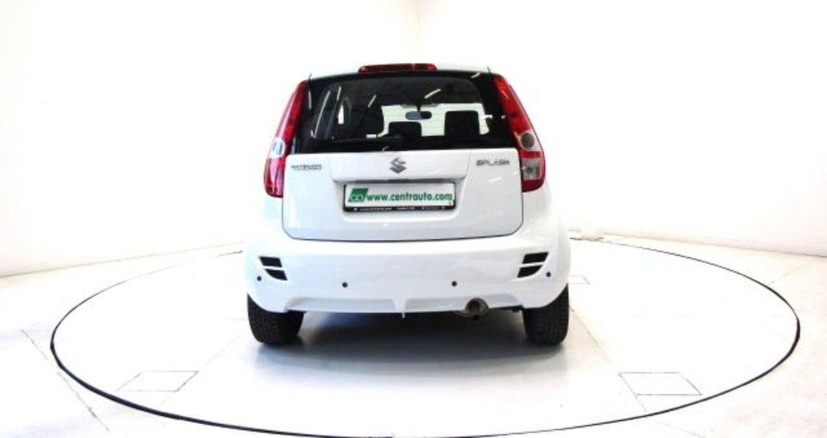 Suzuki Splash 1.0 VVT L (4)