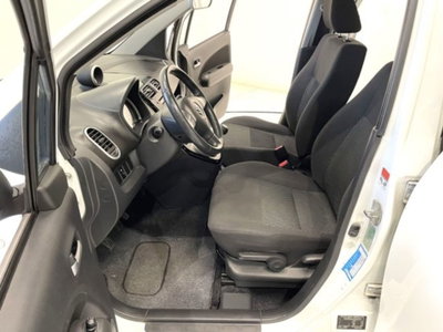 Suzuki Splash 1.0 VVT L (6)