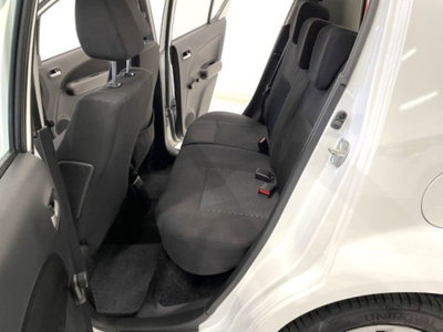Suzuki Splash 1.0 VVT L (7)
