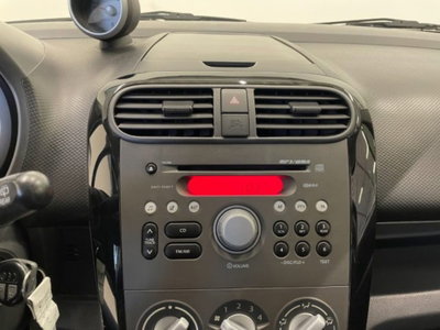Suzuki Splash 1.0 VVT L (9)