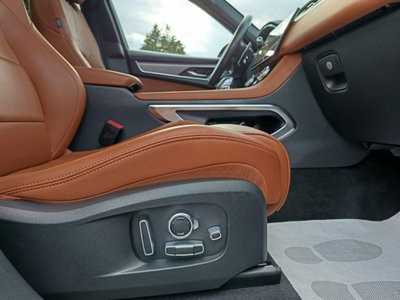 Jaguar F-Pace 2.0 D 204 CV AWD aut. R-Dynamic SE Greenstone (17)