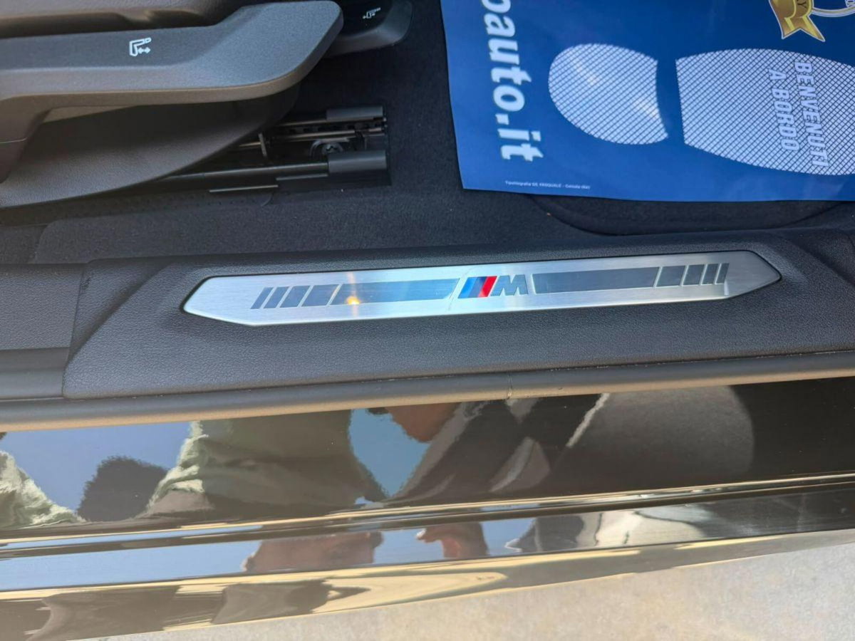 BMW Serie 1 120 48V MSport Pro auto (13)