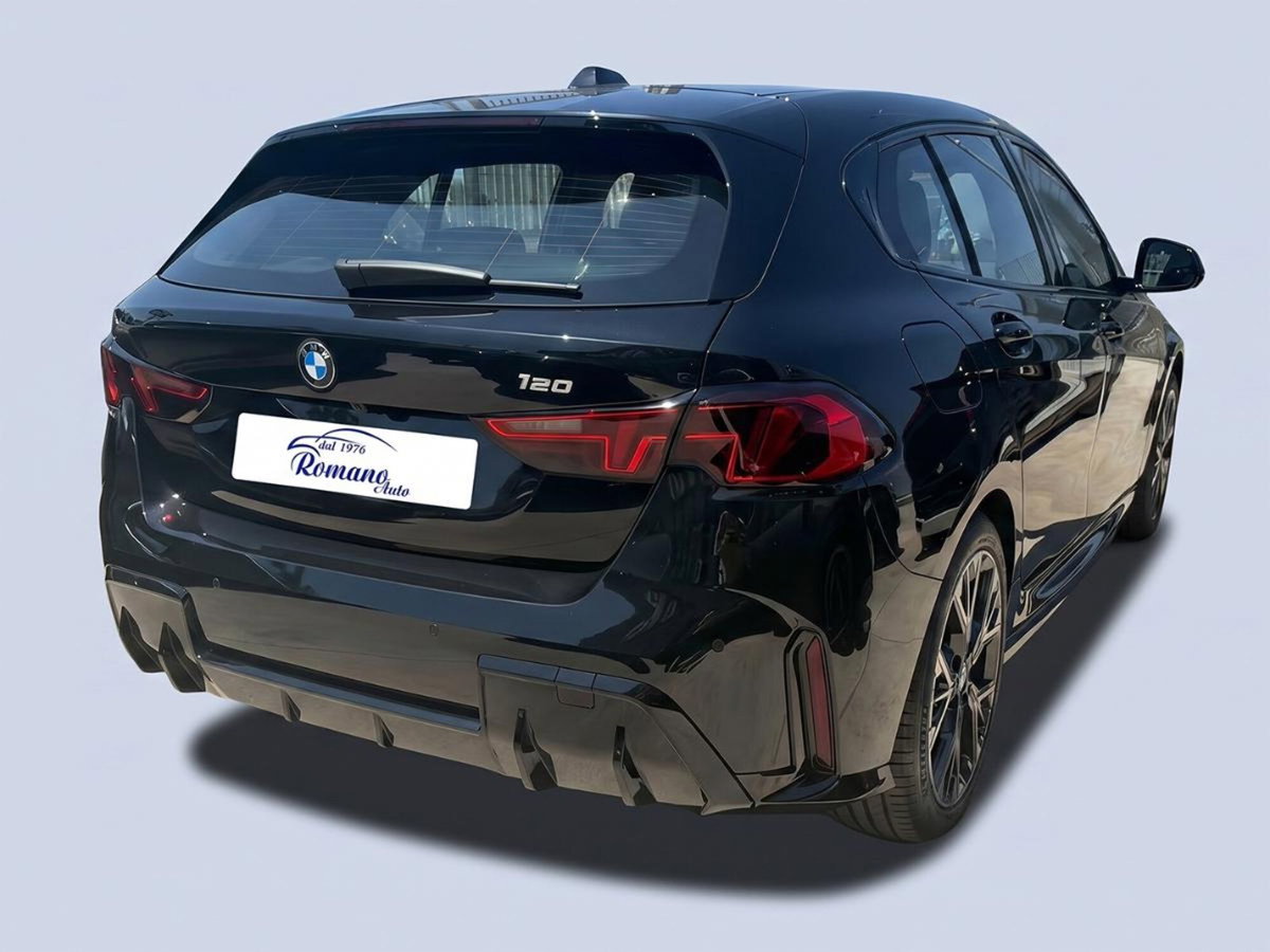 BMW Serie 1 120 48V MSport Pro auto (3)