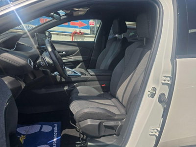 Peugeot 3008 BlueHDi 130 S&S EAT8 Allure Pack (8)