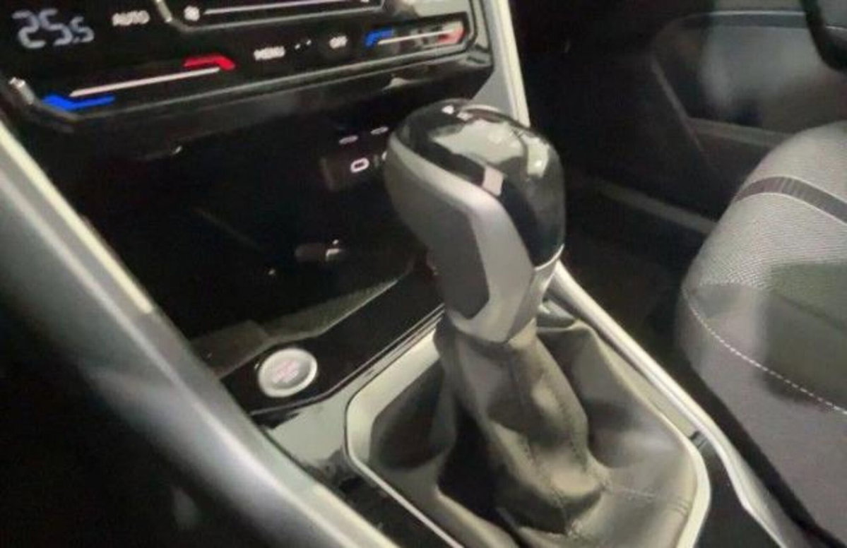 Volkswagen T-Roc 2.0 tdi Edition 150cv dsg (9)