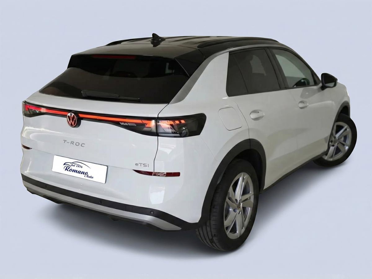 Volkswagen T-Roc 1.5 tsi Life dsg (3)