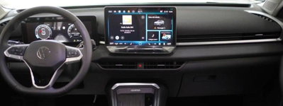 Volkswagen T-Roc 1.5 tsi Life dsg (9)