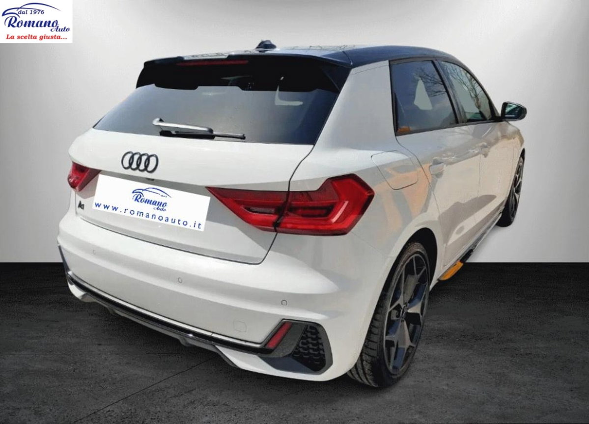 Audi A1 Sportback 30 TFSI S tronic Identity Black (5)
