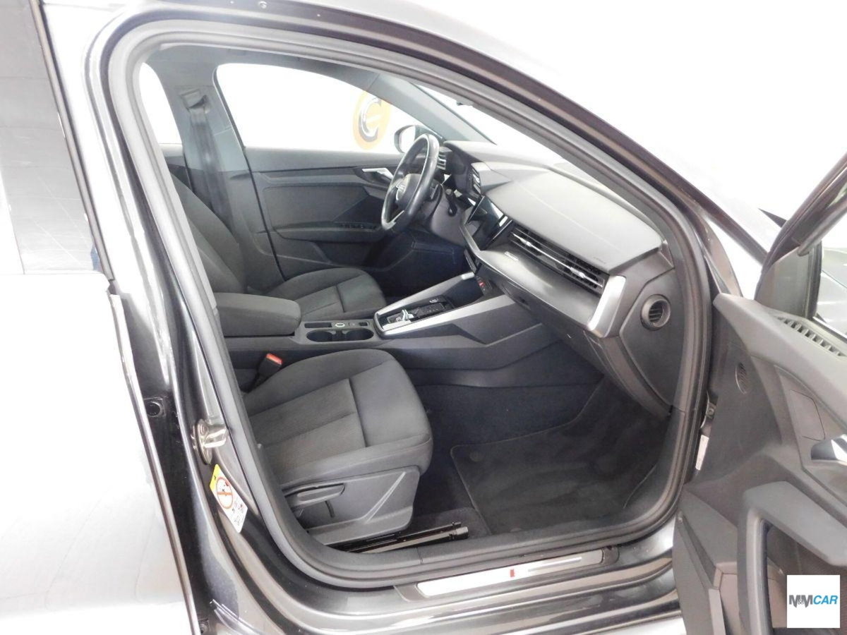 Audi A3 Sportback 30 TDI S tronic S line edition (6)