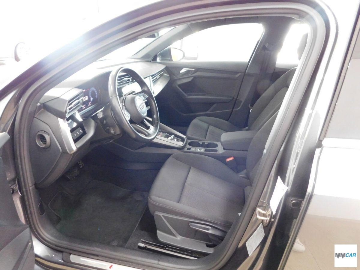 Audi A3 Sportback 30 TDI S tronic S line edition (9)