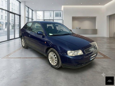 Audi A3 1.9 TDI cat 3p. Attraction usata