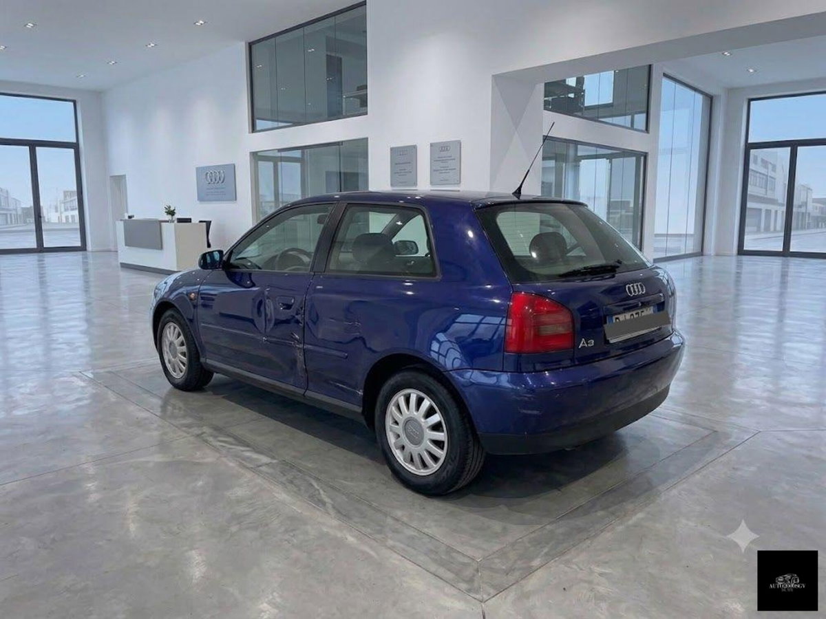 Audi A3 1.9 TDI cat 3p. Attraction (4)