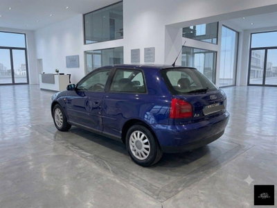 Audi A3 1.9 TDI cat 3p. Attraction (4)