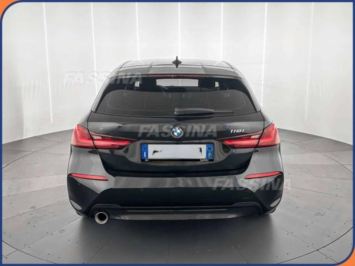 BMW Serie 1 118i Msport 136cv (4)