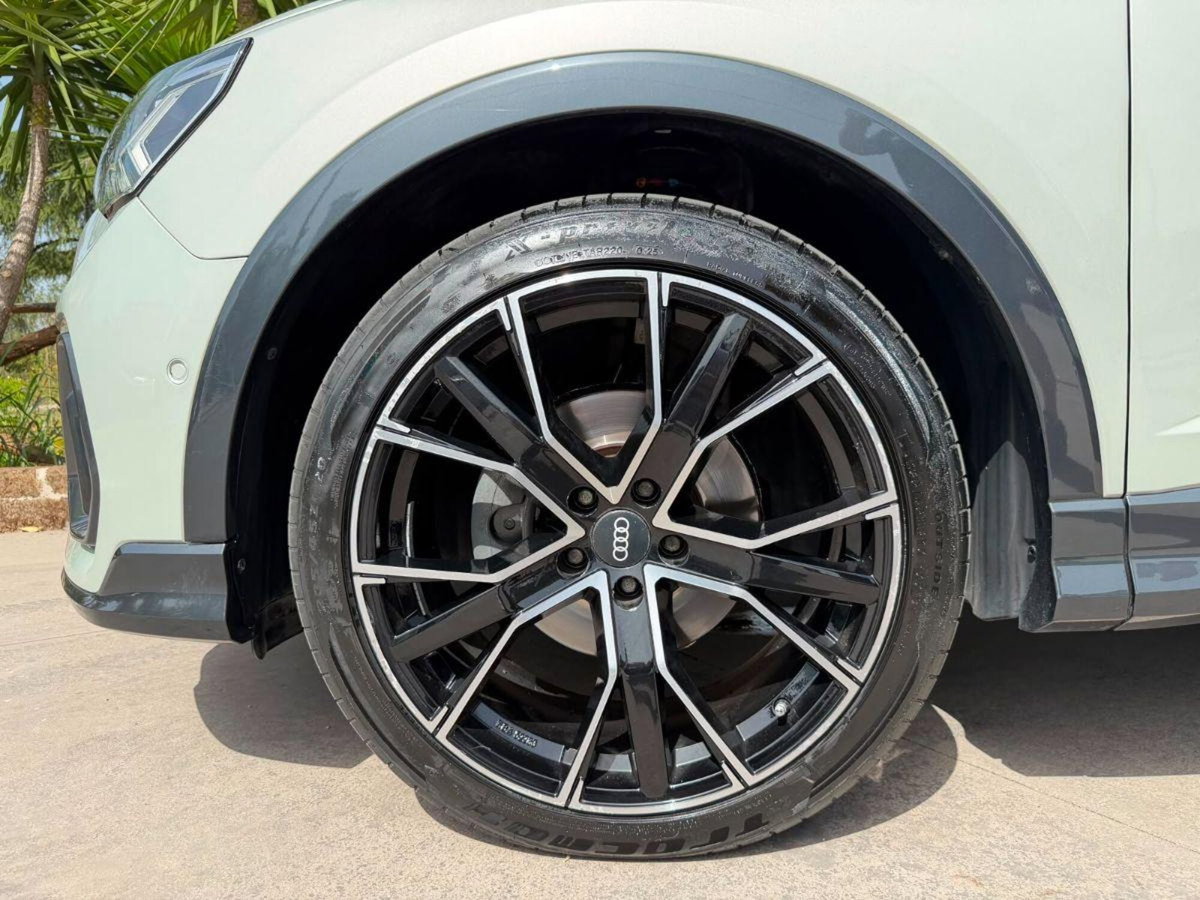 Audi Q3 Sportback 35 TDI quattro S tronic S line edition (20)